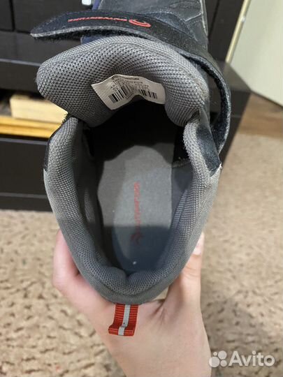 Кроссовки утепленные