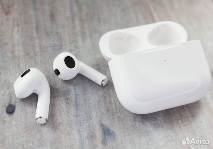 AirPods 2 / AirPods 3 / AirPods Pro 2 + Чехол