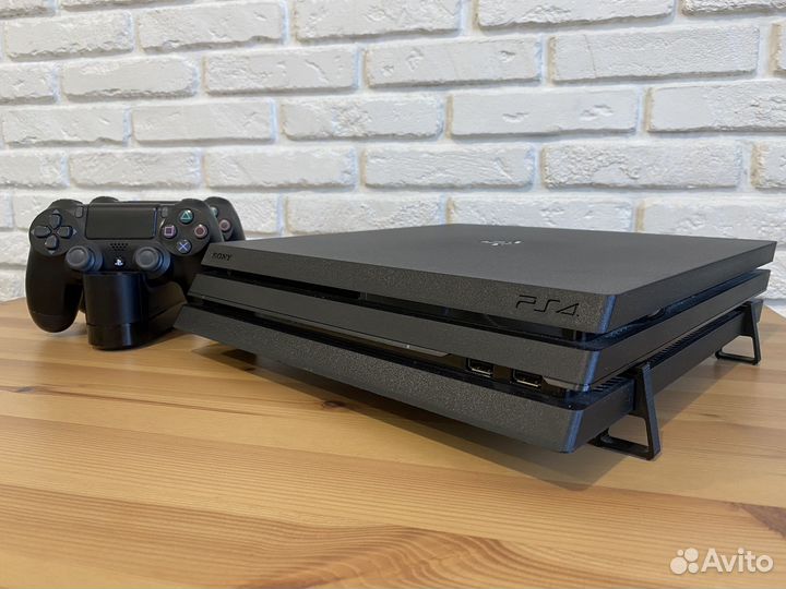 Sony playstation 4 pro 1tb