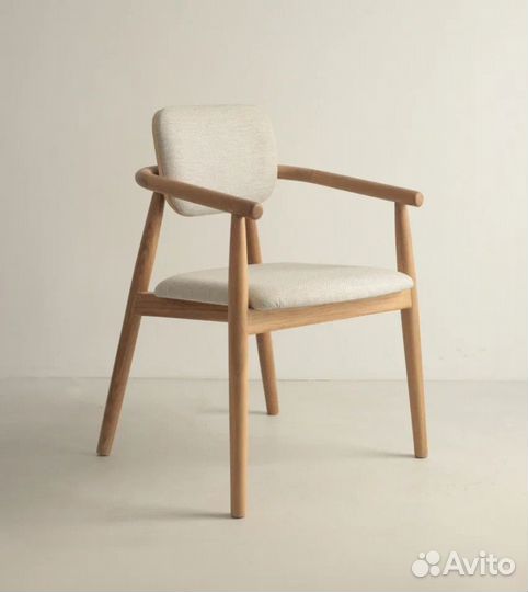 Обеденный стул из массива Дорати, Россия