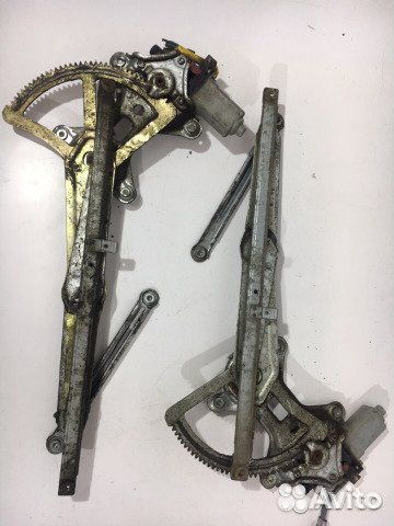 Стеклоподъёмник передний правый Cruiser 100