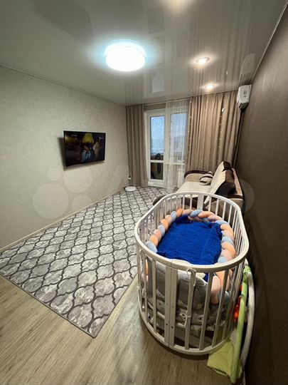 2-к. квартира, 52 м², 9/9 эт.