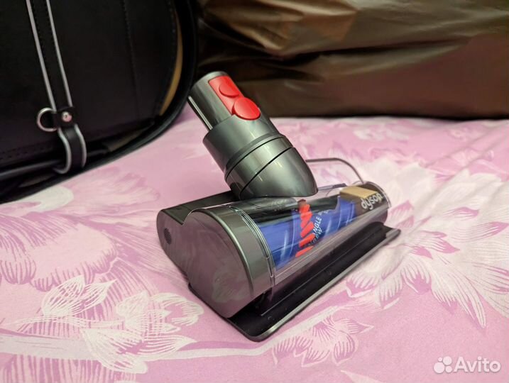 Dyson насадка турбо-щетка против скручивания волос