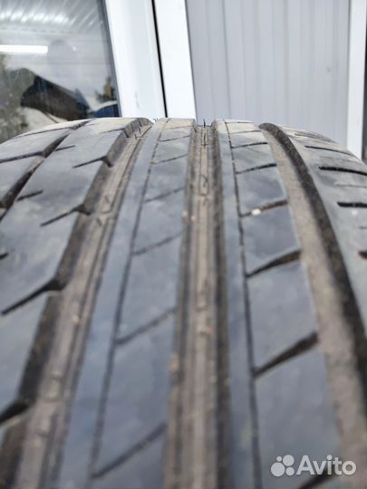 Triangle TH201 Sportex 235/40 R19 ZR
