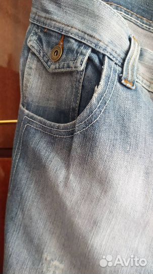 Джинсы