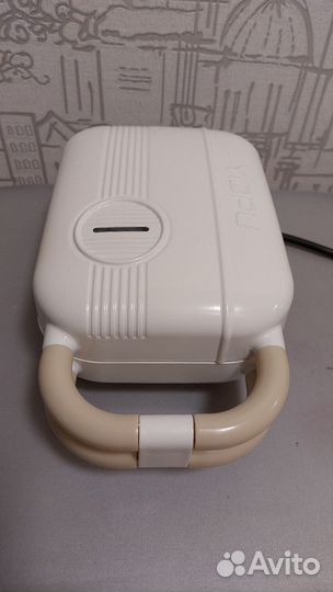 Тостер Вафельница электрическая