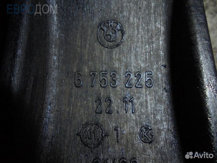 Лапа двигателя левая BMW E46 м47