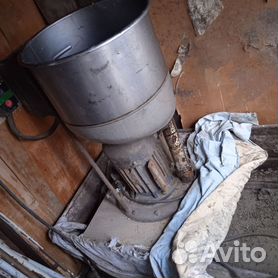 Дробилка для зерна своими руками из стиральной машины, доильный аппарат из пылесоса