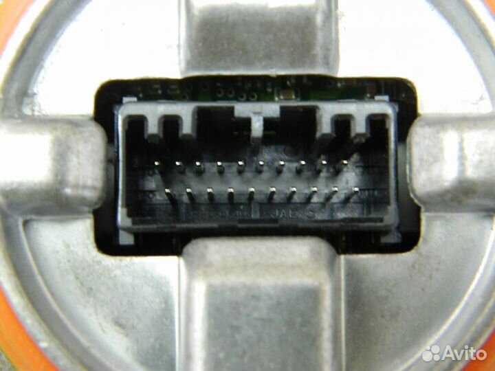 Блок ксеноновой лампы Jeep Grand Cherokee WK2 2010