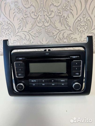 Штатная магнитола на фольцваген polo