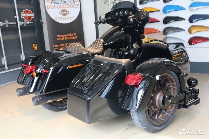 Harley-Davidson Street Glide ST 117 sidecar