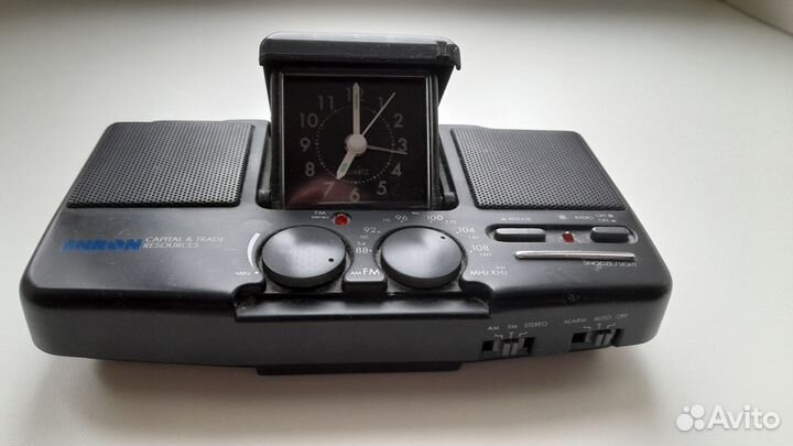 Приемник с часами-будильником, стерео