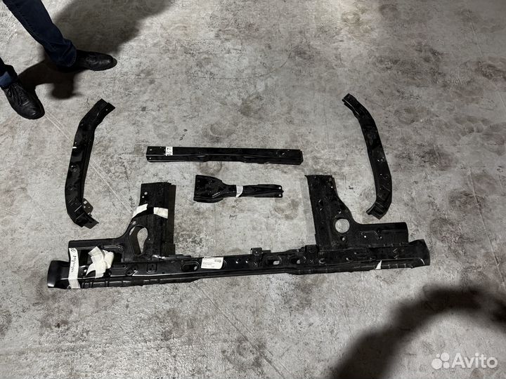 Панель передняя Mitsubishi L200 V 2018-2023