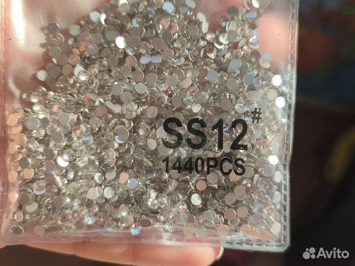 Стразы термоклеевые SS12, 3мм