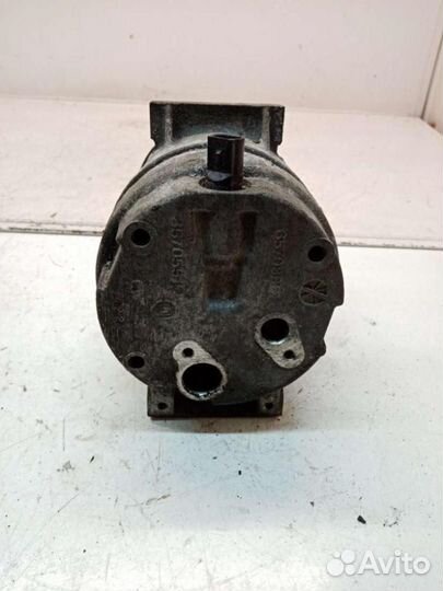 Компрессор кондиционера Renault Scenic 1998