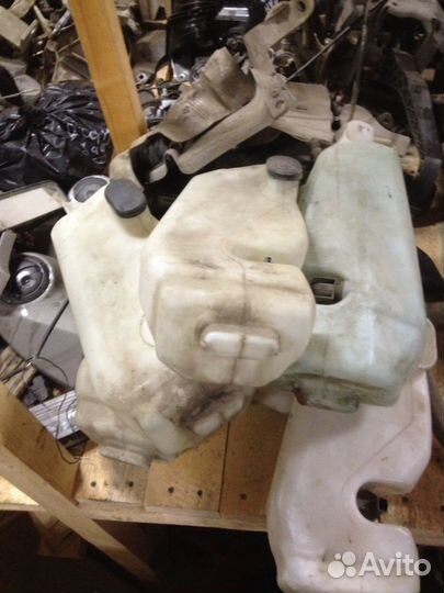 Логан бачок расширительный омывателя