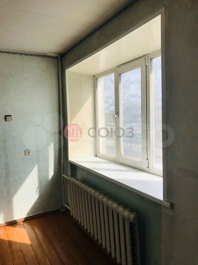 4-к. квартира, 60 м², 2/5 эт.