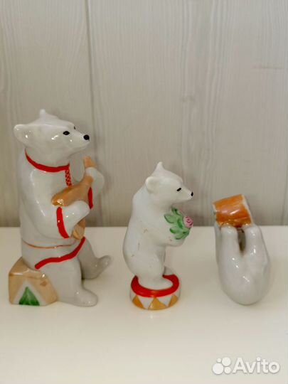 Фарфоровые статуэтки СССР медведи и верблюд