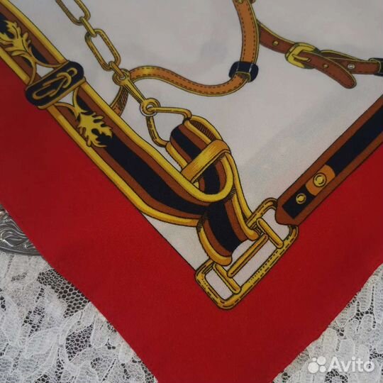 Винтажный красивый платок Часы