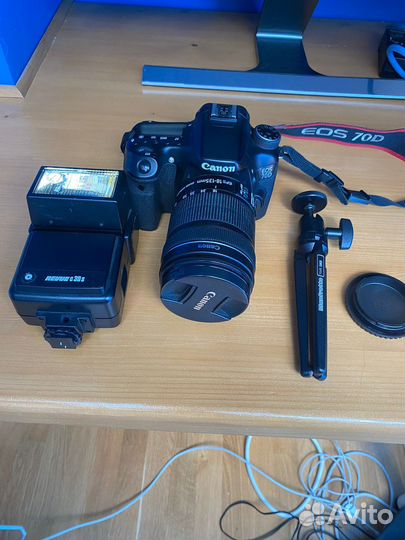 Canon eos 700d(w)