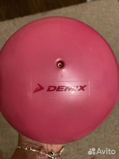 Липкий мяч демикс для начинающей гимнасточки