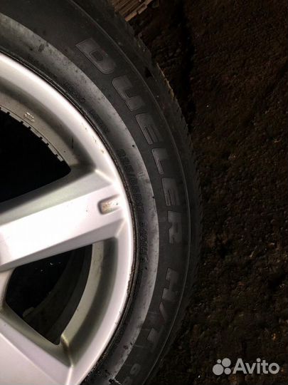 Bridgestone Dueler H/T 225/65 R17