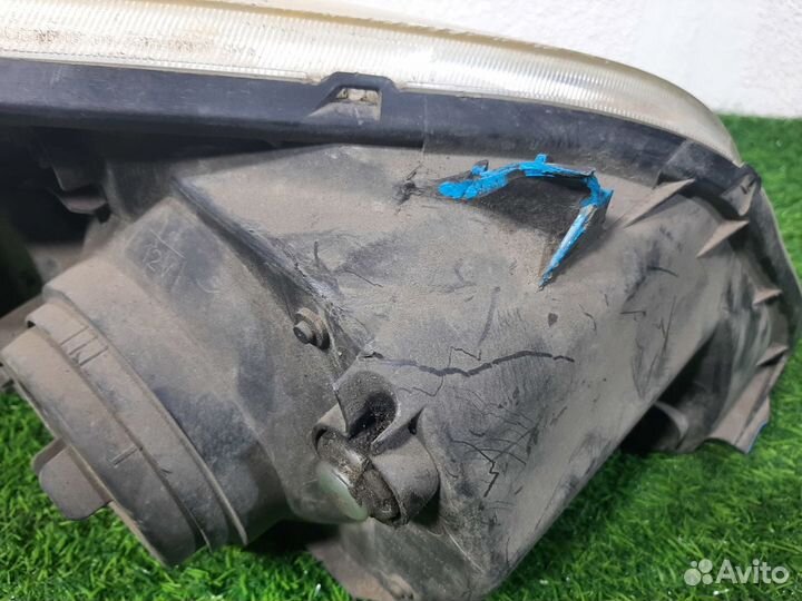 В наличии: Фара левая Honda Pilot 1