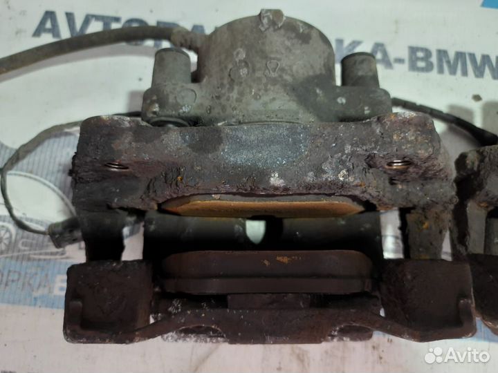 Суппорта тормозные передние BMW 5-серия E39 LCI
