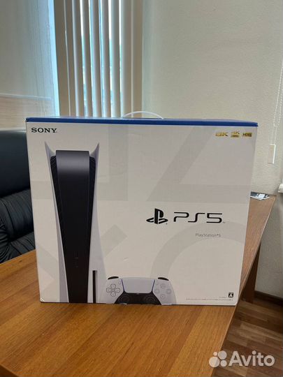 Sony Playstation 5 с дисководом, CFI-1200A