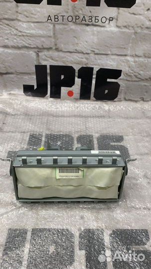 Подушка безопасности пассажира передняя правая