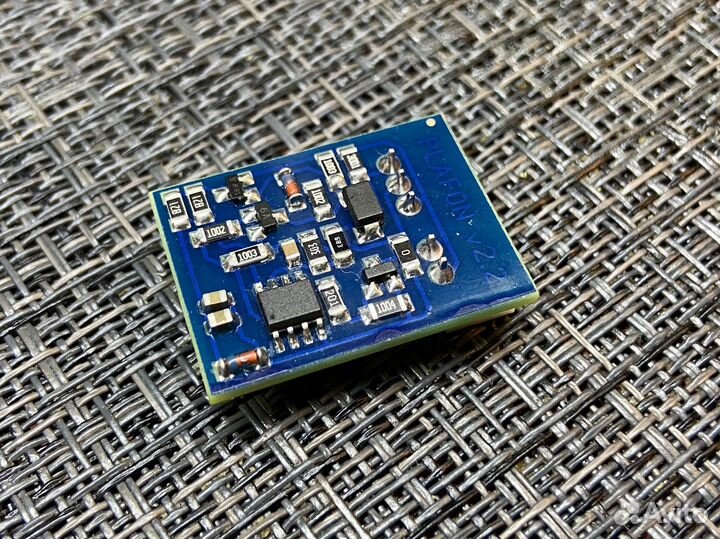 Плавный розжиг и затухание света в салоне авто