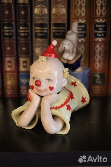 Статуэтка клоун