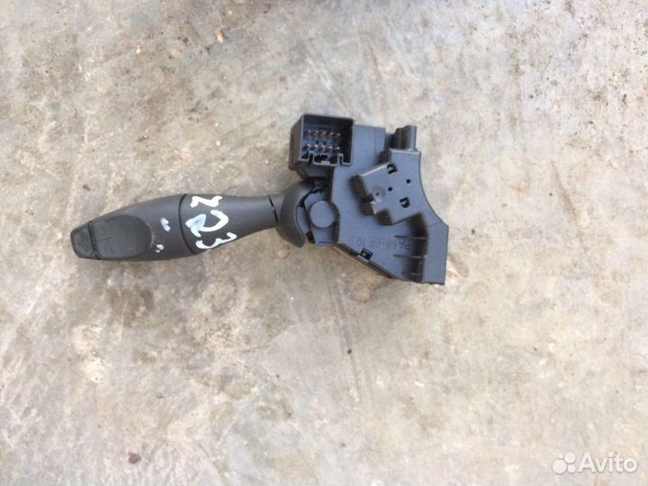 Подрулевой переключатель левый Ford Fusion