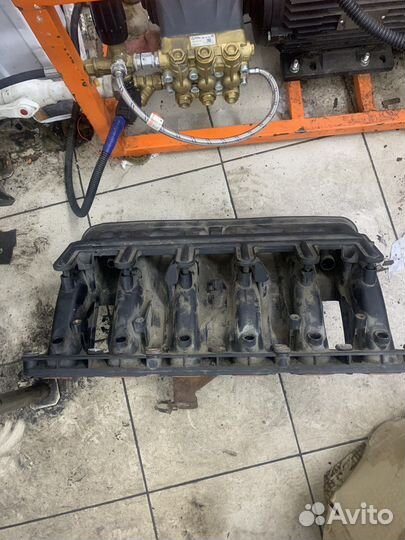 Впускной коллектор(рессивер) на бмв м52 м54