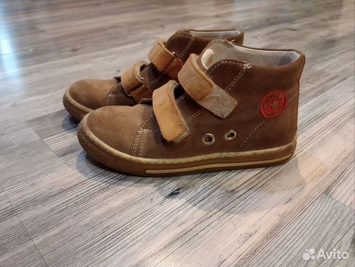 Ботинки 30размер