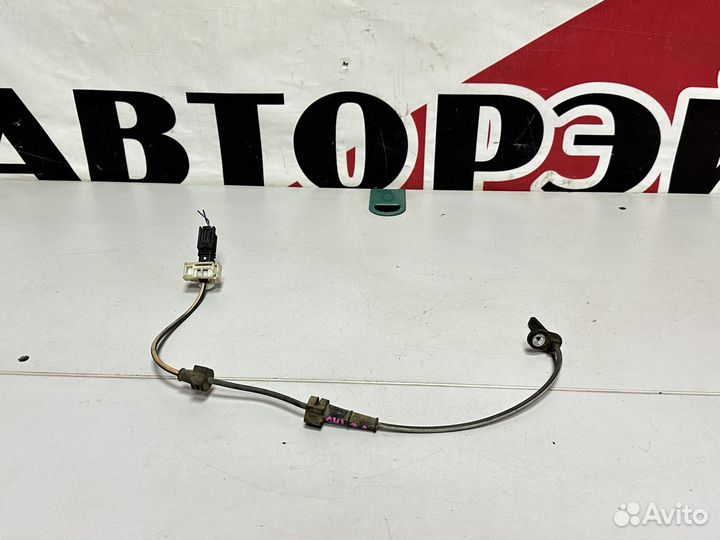 Датчик ABS задний левый Honda Accord 8 2.4