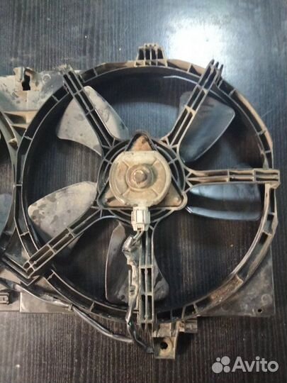 Вентилятор радиатора Nissan Wingroad QG15DE 1999