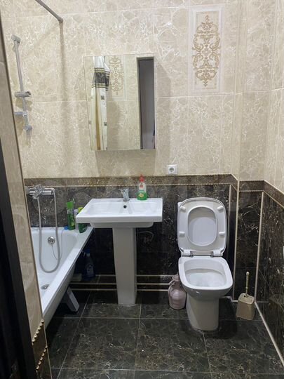 3-к. квартира, 120 м², 3/5 эт.