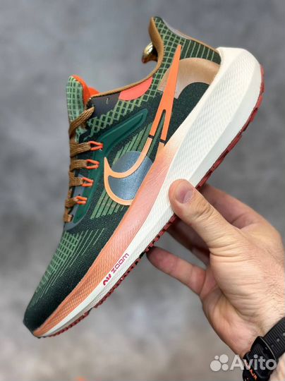 Nike pegasus trail 2 зел-оранж разм. 43