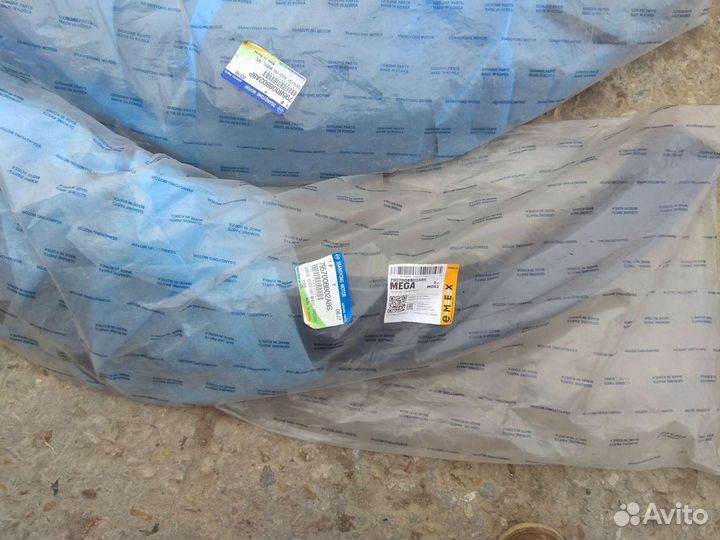 Молдинг накладка расширитель рекстон 2