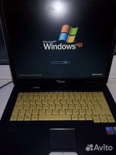 Ноутбук fujitsu siemens amilo pro v2040