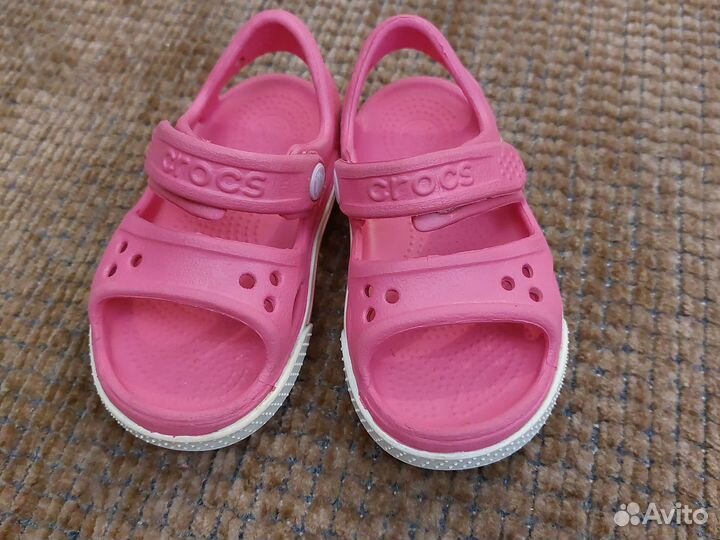 Сандалии для девочки crocs c6