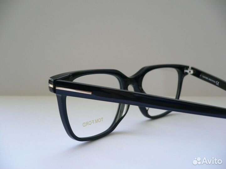 Оправы для очков унисекс Tom Ford TF5818-B