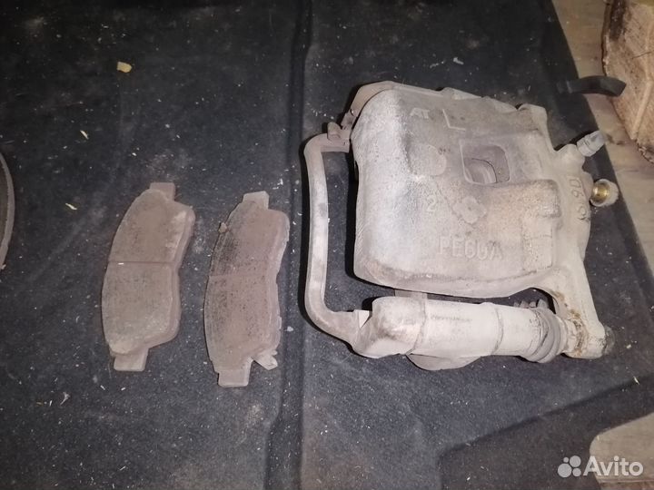 Суппорт и тормозные диски toyota chaser