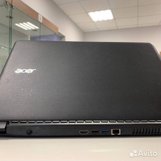 Ноутбук Acer (Core i3-6th/ 8gb ram/ SSD 120gb)