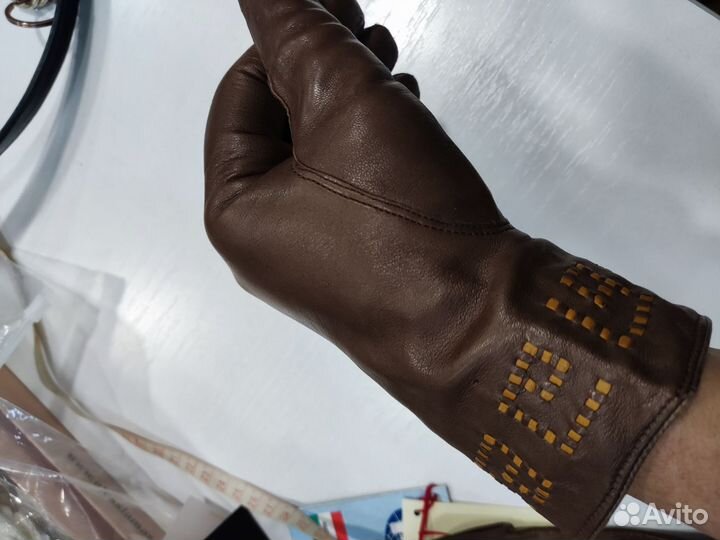 Перчатки женские кожаные Венгрия