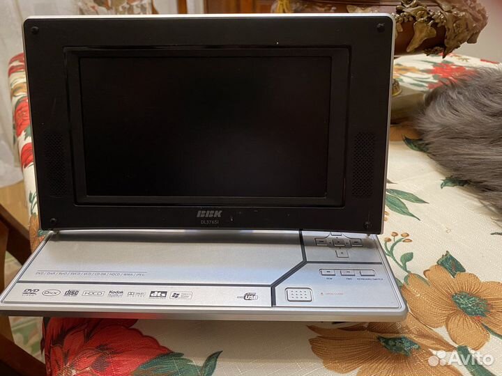 Портативный dvd плеер