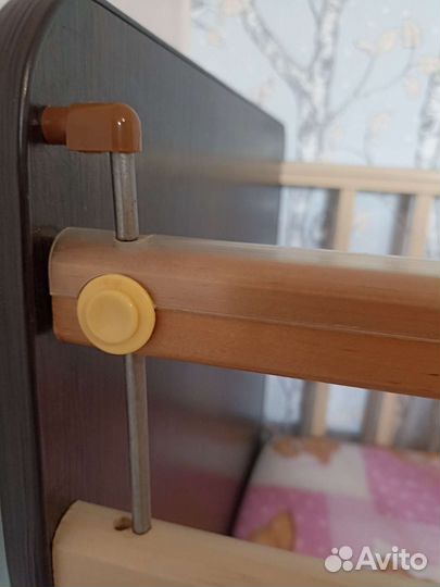 Кроватка трансформер с маятником