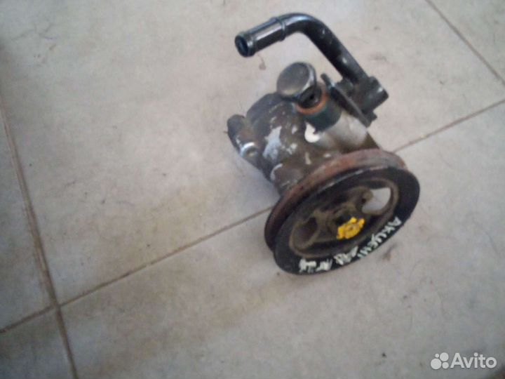 Насос гидроусилителя Hyundai Accent II