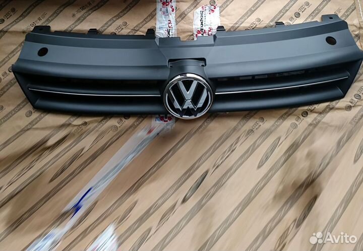 Решетка радиатора Фольксваген Поло 2010 Хэтчбек